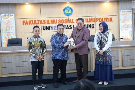 Prof. Ayi Dorong Penguatan Fungsi Kontrol Bawaslu dalam FGD Evaluasi Tata Kelola